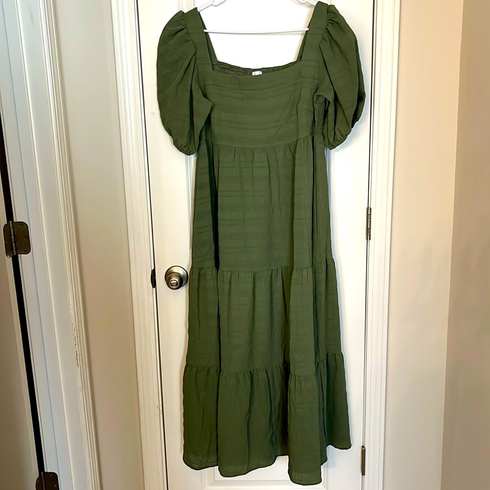 Puff Sleeve Midi Dress